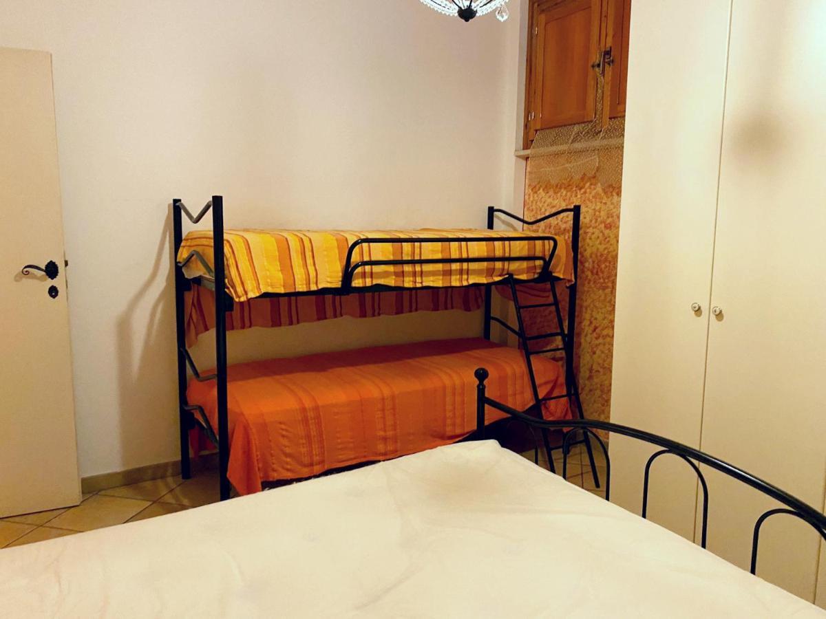 Casa Mare Graziano Lägenhet Follonica Exteriör bild